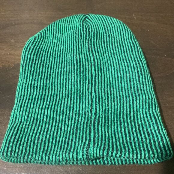 Start Wars Baby Yoda Grogu Black Green Striped Beanie Hat - Picture 5 of 8